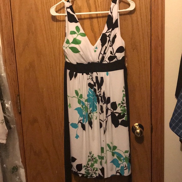 Speechless Dresses & Skirts - floral dress